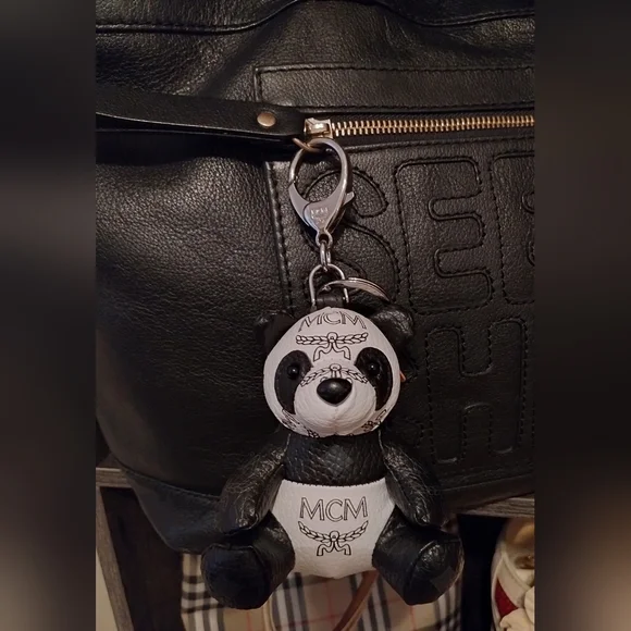 MCM Panda Bear Bag Charm EUC - Picture 5 of 10